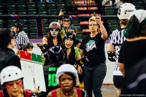 1274419_565660210137289_415152936_o